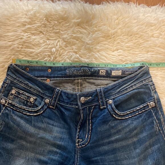 Miss Me Women’s Bootcut Denim Blue Jeans Studded Silver Stitching EUC Sz 30 - Picture 11 of 16